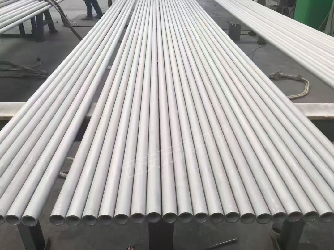 關于304不銹鋼無縫鋼管它的用途及優勢你了解多少？一起來看看吧